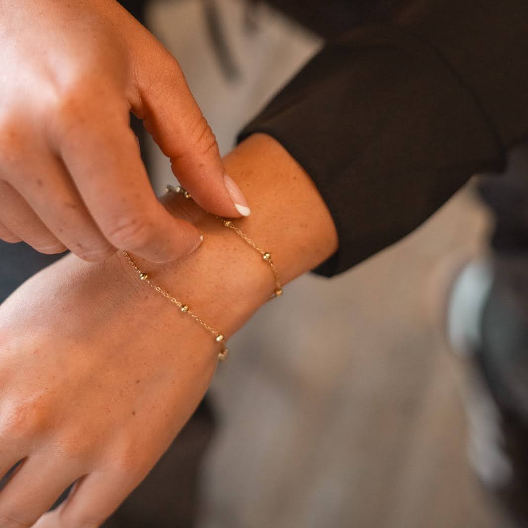 Luxe Gold Ball Chain Bracelet