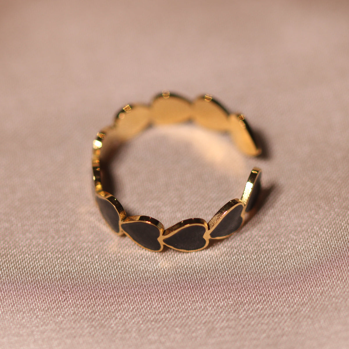 Everyday Black Heart Adjustable Ring